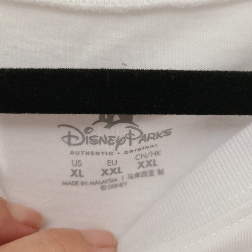 Disney t-shirt - Picture 3 of 3